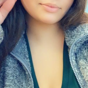 Meet your Posher, Daniela